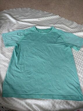 all in motion Men's Short Sleeve Crew Neck T‑Shirt in Aqua Green